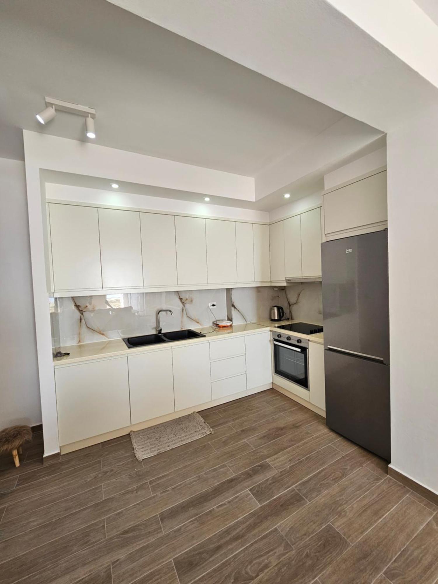 Sea & Sun Apartment فلورا المظهر الخارجي الصورة
