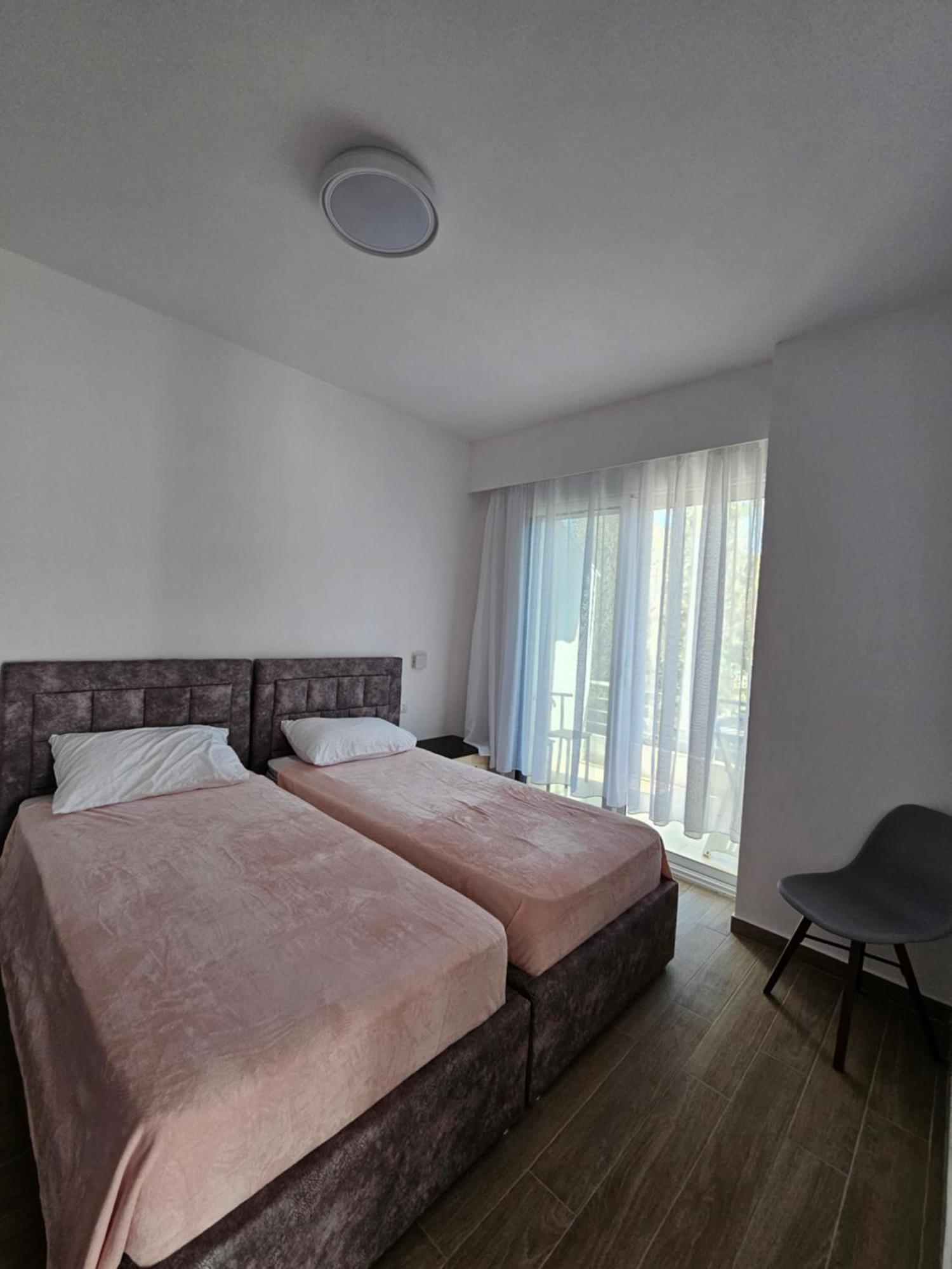 Sea & Sun Apartment فلورا المظهر الخارجي الصورة