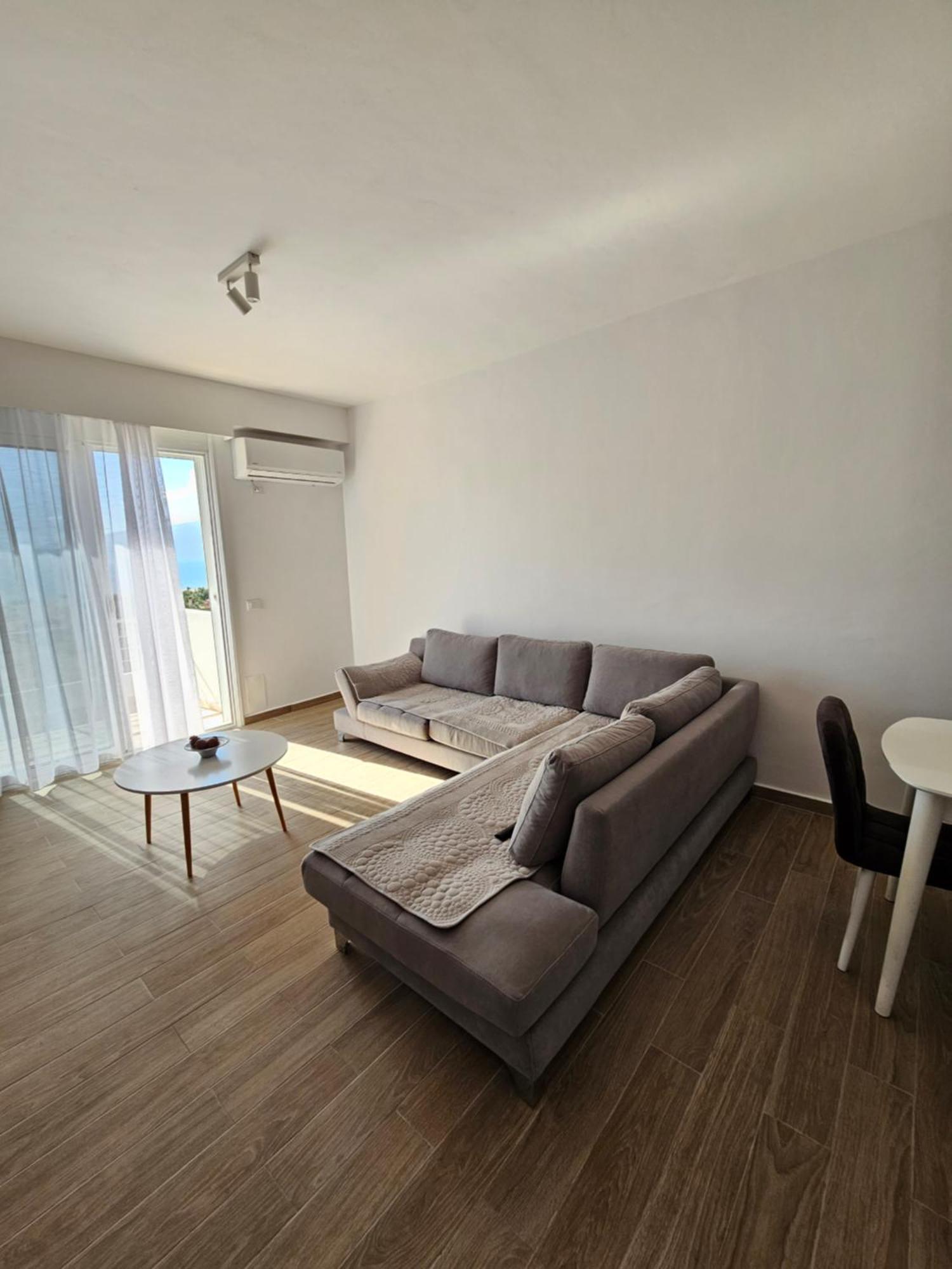 Sea & Sun Apartment فلورا المظهر الخارجي الصورة