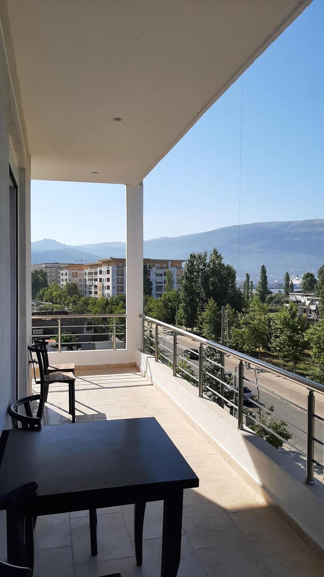 Sea & Sun Apartment فلورا المظهر الخارجي الصورة